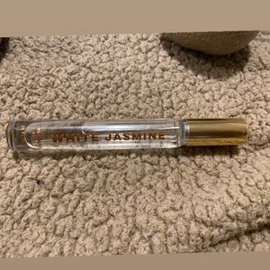 🌻2 for 10🌻 Bath and body works “white jasmine”